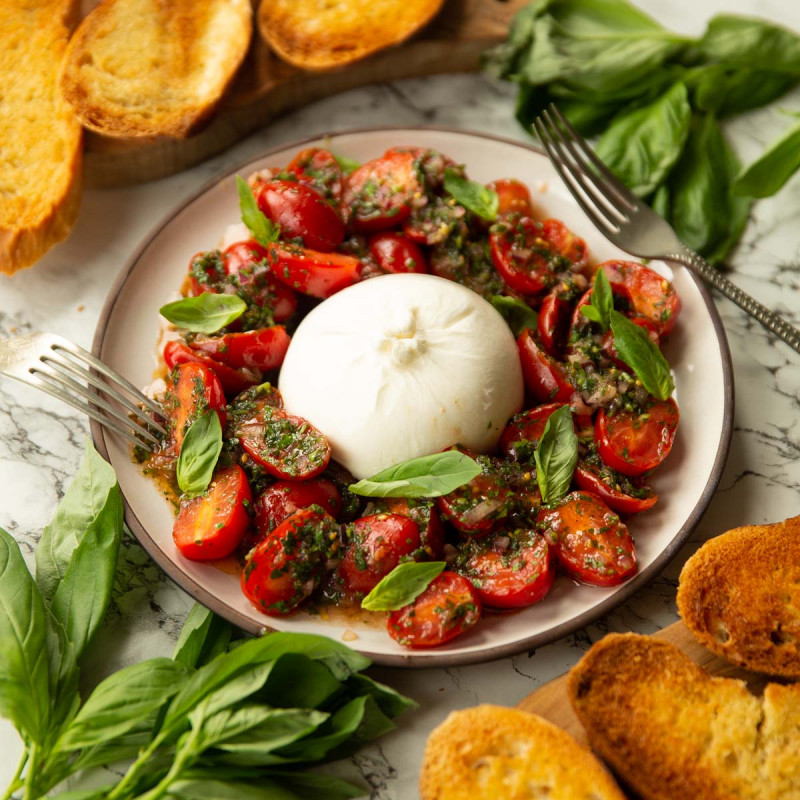 Burrata con Pomodoro