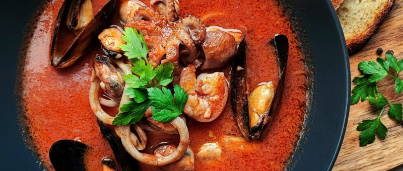 ZUPPA DI FRUTTI DI MARE